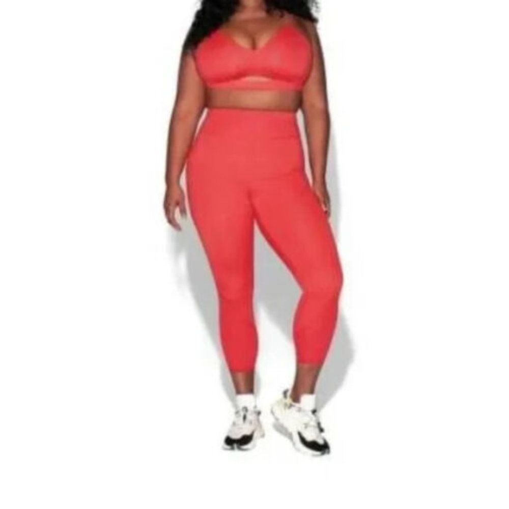 Adidas Women's Ivy park Real Coral Cutout Medium Support Bra Size XS GT9000